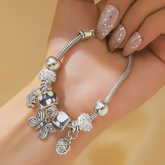 Pandora bedelarmband zilver — cadeauproduct uit categorie Mode & accessoires